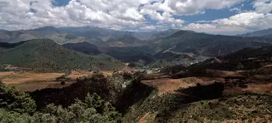 Drive over the pass Tizi-n-Tichka