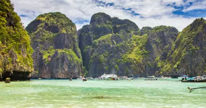 Výlet na pláž Maya Bay