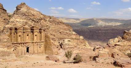 Výstup ku Kláštoru (Ad-Deir)