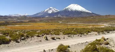 Vychádzka okolo dedinky Parinacota