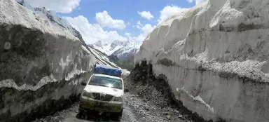 Jazda cez priesmyk Zoji la