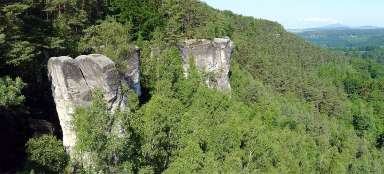 Caminata por las rocas de Klokoč