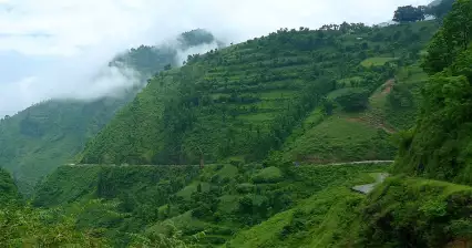 Auf dem Siddhartha Highway fahren