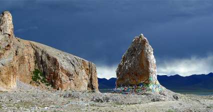 Wandern auf dem Namtso .-See