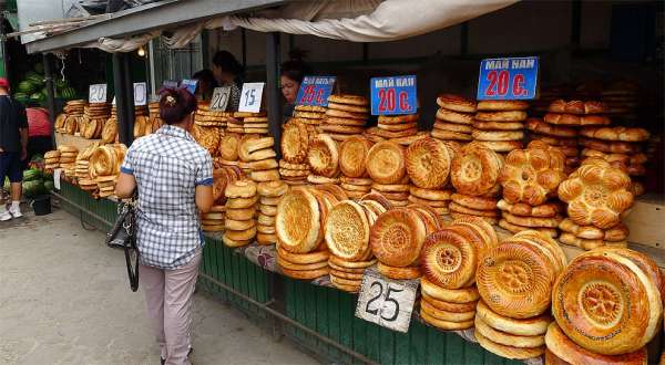 Pão Naan do Quirguistão