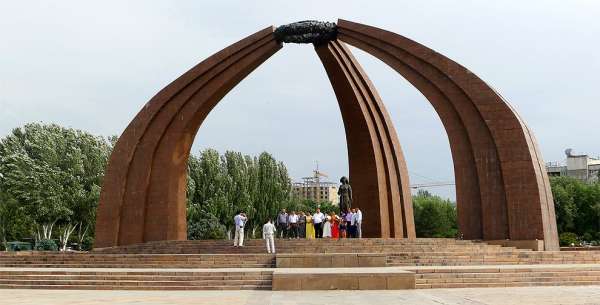 Ceremonias en el monumento