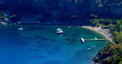 Pláž v Amos Bay