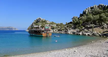 Plage dans la baie de Gerbekse