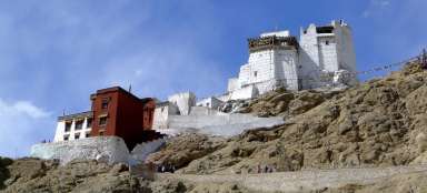 Monasterio Namgyal Tsemo Gompa