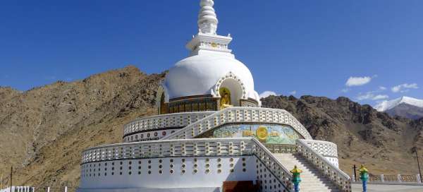 Shanti Stupa: Weather and season