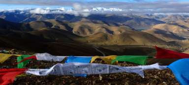A estrada mais alta passa no Tibete