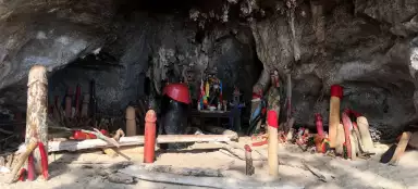 Phra Nang Cave