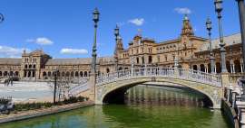 Un recorrido por la Plaza de España de Sevilla