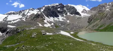 Randonnée au lac Köl Tör