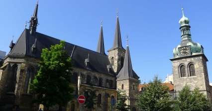 Église de St. Tour Pierre et Pierre