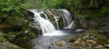 Pequena cachoeira do Elba