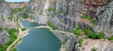 Поход к карьерам Богемского Карста и Карлштейна.