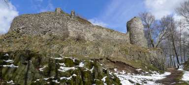库姆布尔克城堡的废墟