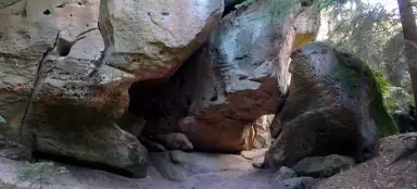 Skalní bludiště Kalich-Chléviště