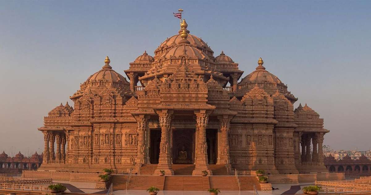 Akshardham Temple The Largest Temple In Delhi Gigaplaces akshardham-temple-the-largest-temple-in-delhi-gigaplaces