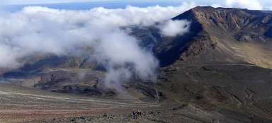 攀登 Ngauruhoe 火山
