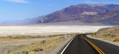 Cavalcando attraverso la Valle della Morte