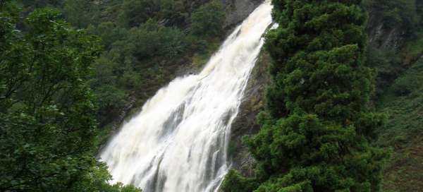 Водопад Пауэрскорт: Размещение