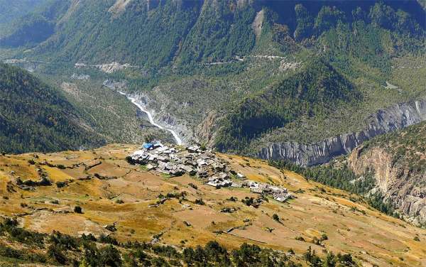 Het dorp Ghyaru
