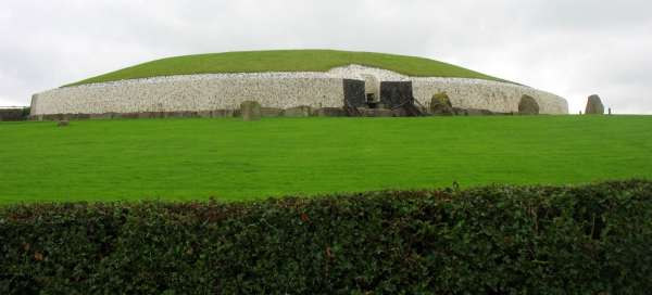Newgrange: Weather and season