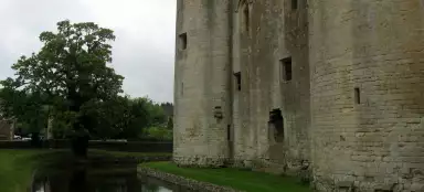 Zamek Nunney
