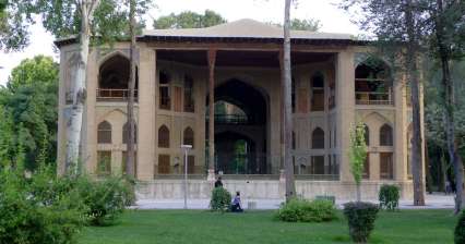 Prehliadka menej známych pamiatok v Esfahan
