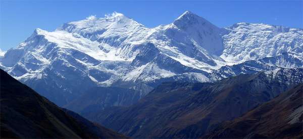 Vista divina de Annapurna III e Gangapa