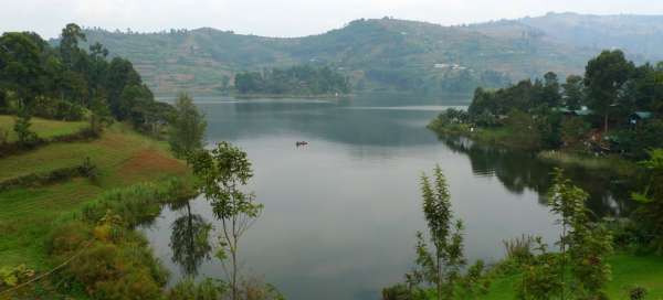 Lago Bunyonyi: Transporte