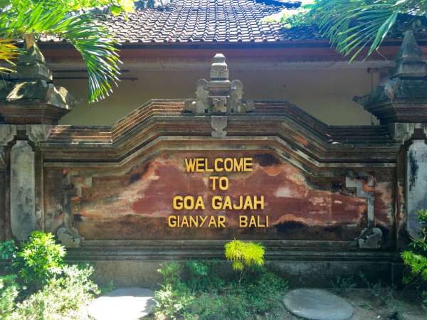 Toegang tot de Goa Gajah-tempel
