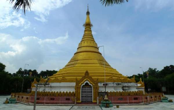 Barmská zlatá pagoda