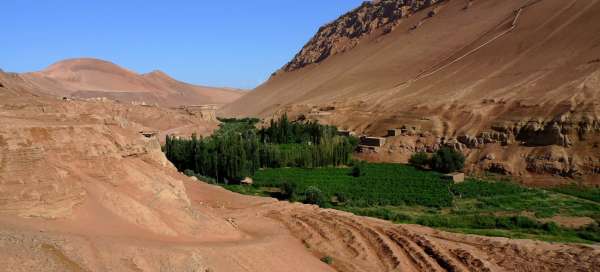 Feurige Berge bei Turfan: Einsteigen