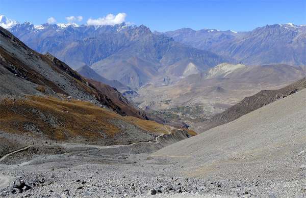 Neverending descent in the wasteland - c