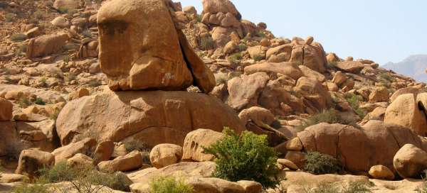 Rock formations at Tafraoute: Visas