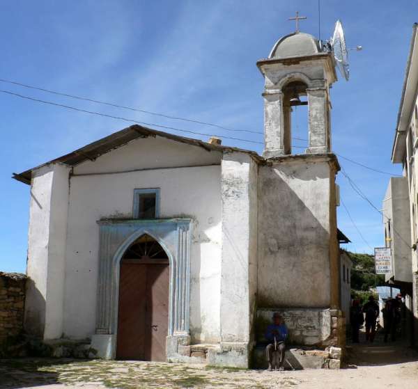 Kostolík v Cha'llapampě