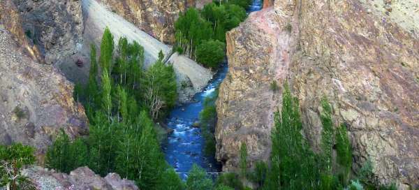 Каньон реки Ваха: Размещение