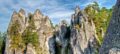 Les rochers de Suľovské
