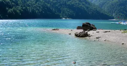 プレディル湖