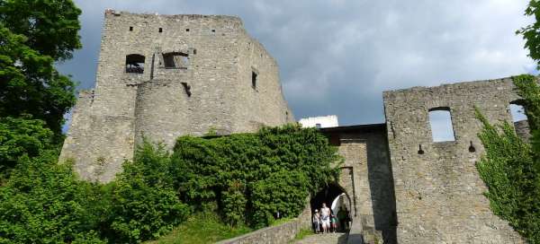 Prohlídka hradu Hukvaldy: Počasí a sezóna