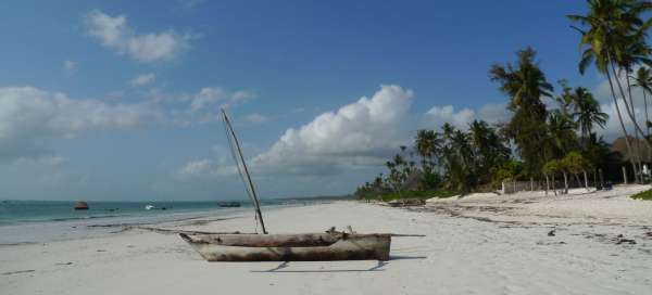 Pláž Kigomani: Počasí a sezóna