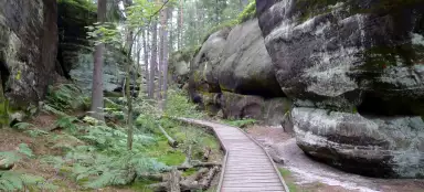 Une visite de la ville rocheuse de Drábovna