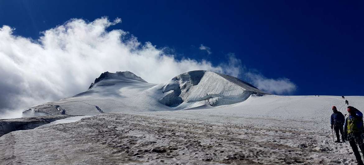 登上 Ortler（海拔 3905 米）: 旅游