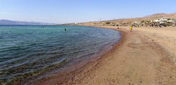 Plaża publiczna w zatoce Tala
