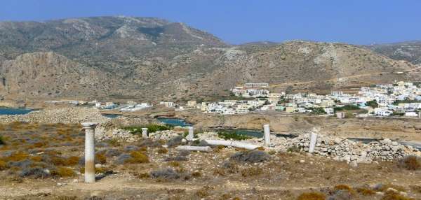De overblijfselen van de oude stad Arkasa