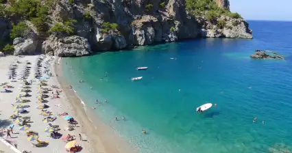 Viaggio alla spiaggia di Achata