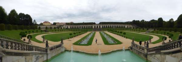 Vue de l'orangerie inférieure